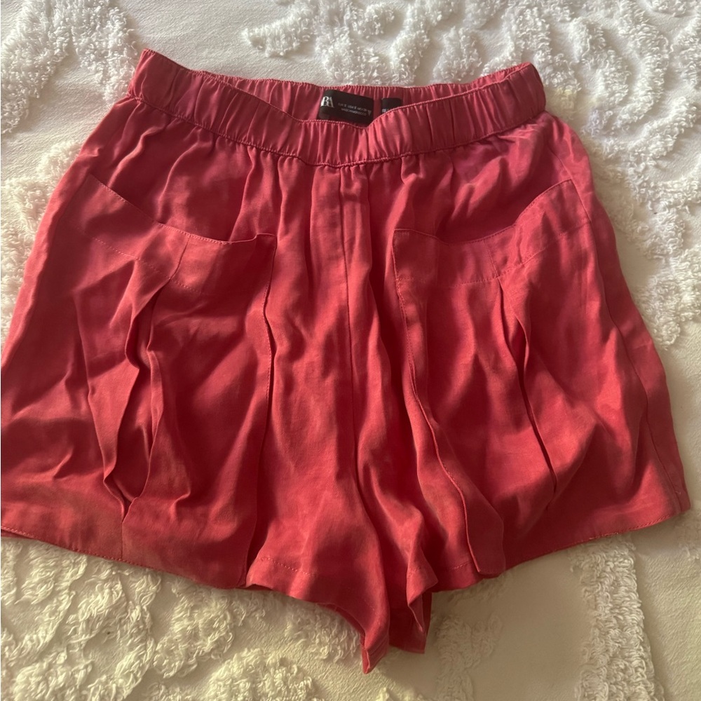 Zara Ladies Shorts Front Patch Pockets Pull On Elasticated Waist Coral Size S